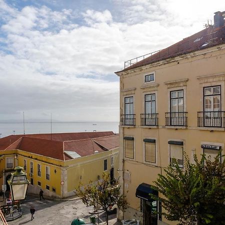 ליסבון Colourful Alfama Apartment מראה חיצוני תמונה